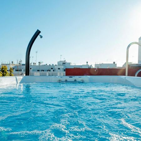 Aparthotel Luz De Gades - Suites Spa Gym - Adults Only Cádiz Exteriér fotografie